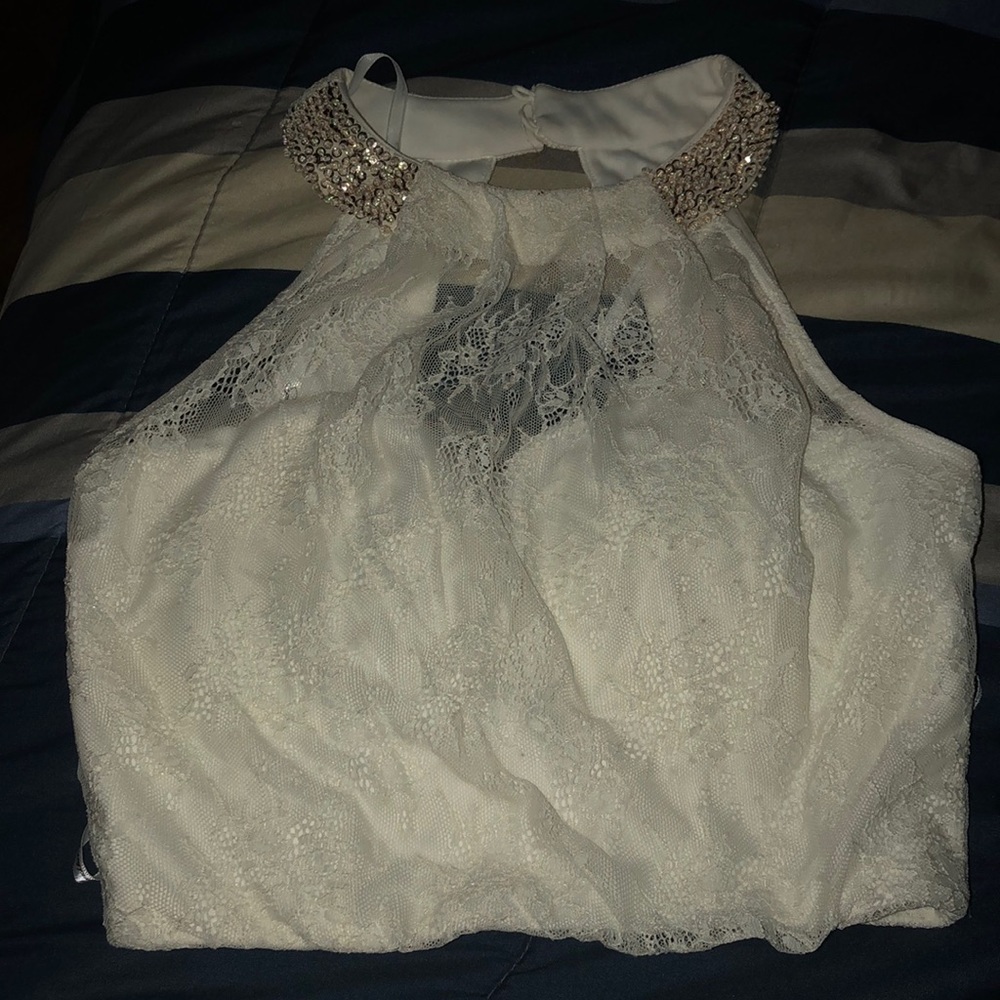Cream dressy crop top - Picture 1 of 4